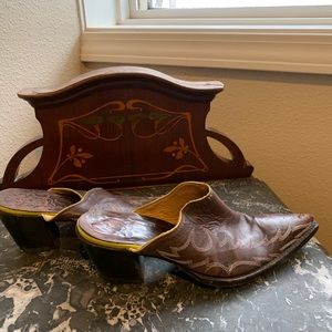Old Gringo brown mules